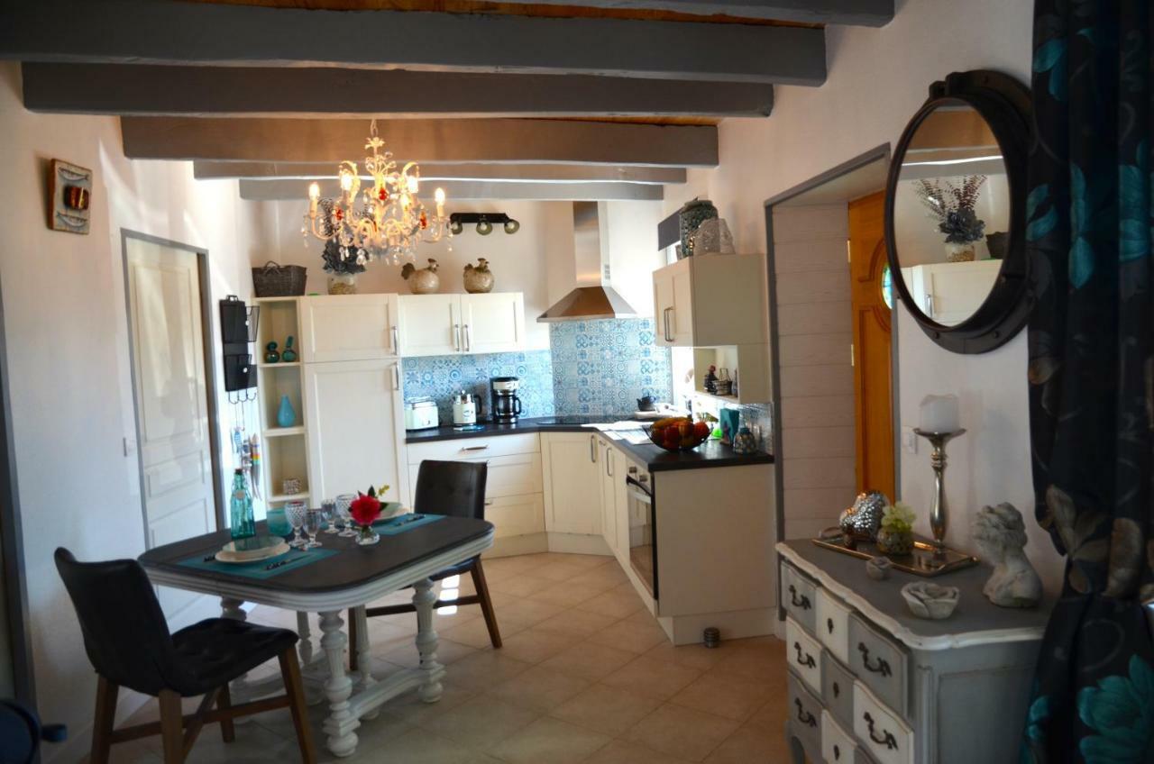 Le Clos Des Agapanthes Plogonnec Exterior foto